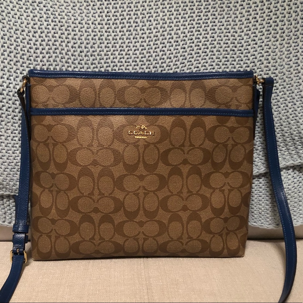 Coach crossbody bag✨